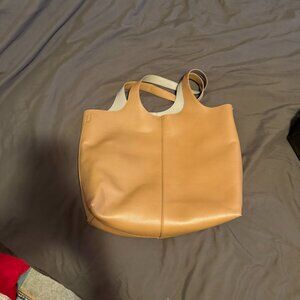 Madison West Tote